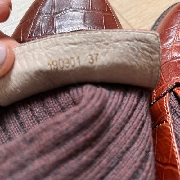 Maroon sock Penny Loafers alligator style leather chunky heel classic slip on - Picture 6 of 16